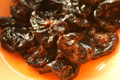 curcan cu prune 05 curcan cu prune 05