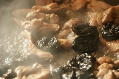 curcan cu prune 10 curcan cu prune 10