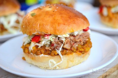 Pulled pork sandwich