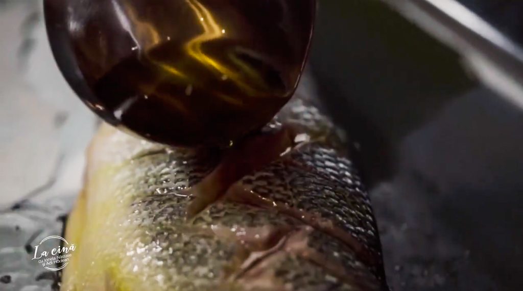 stropire pește cu ulei încins