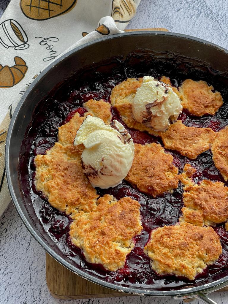 cobbler cu fructe