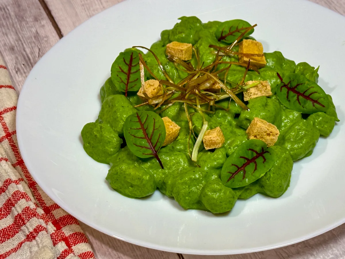 Gnocchi cu leurdă și rucola