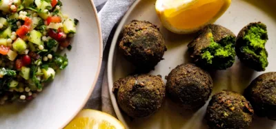 servire falafel