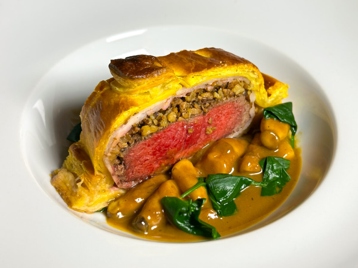 Beef Wellington cu sos miso