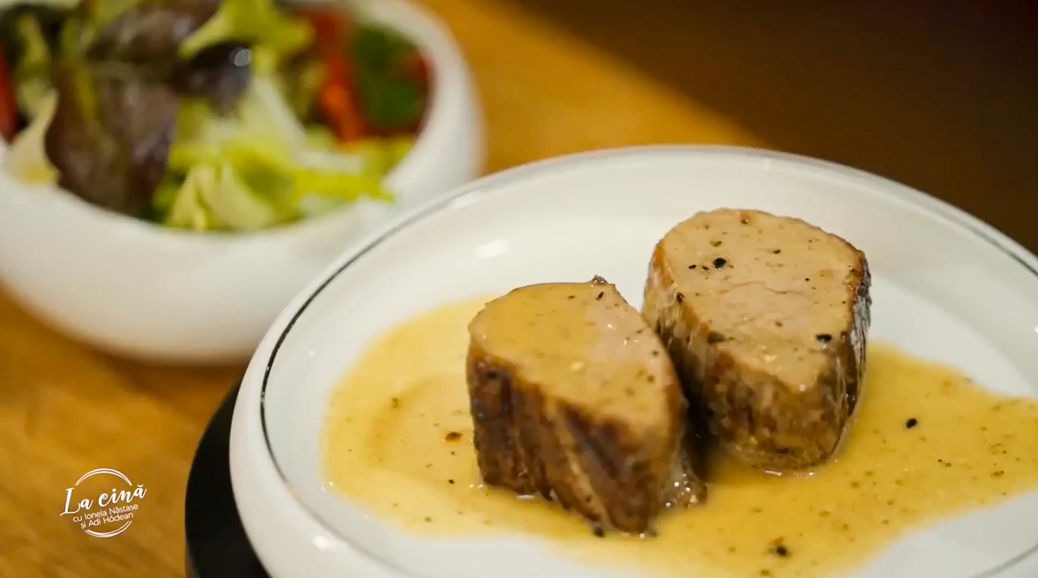 Mușchiuleț de porc rumenit cum se cuvine