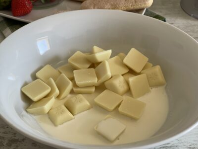 pregatire ciocolata alba 