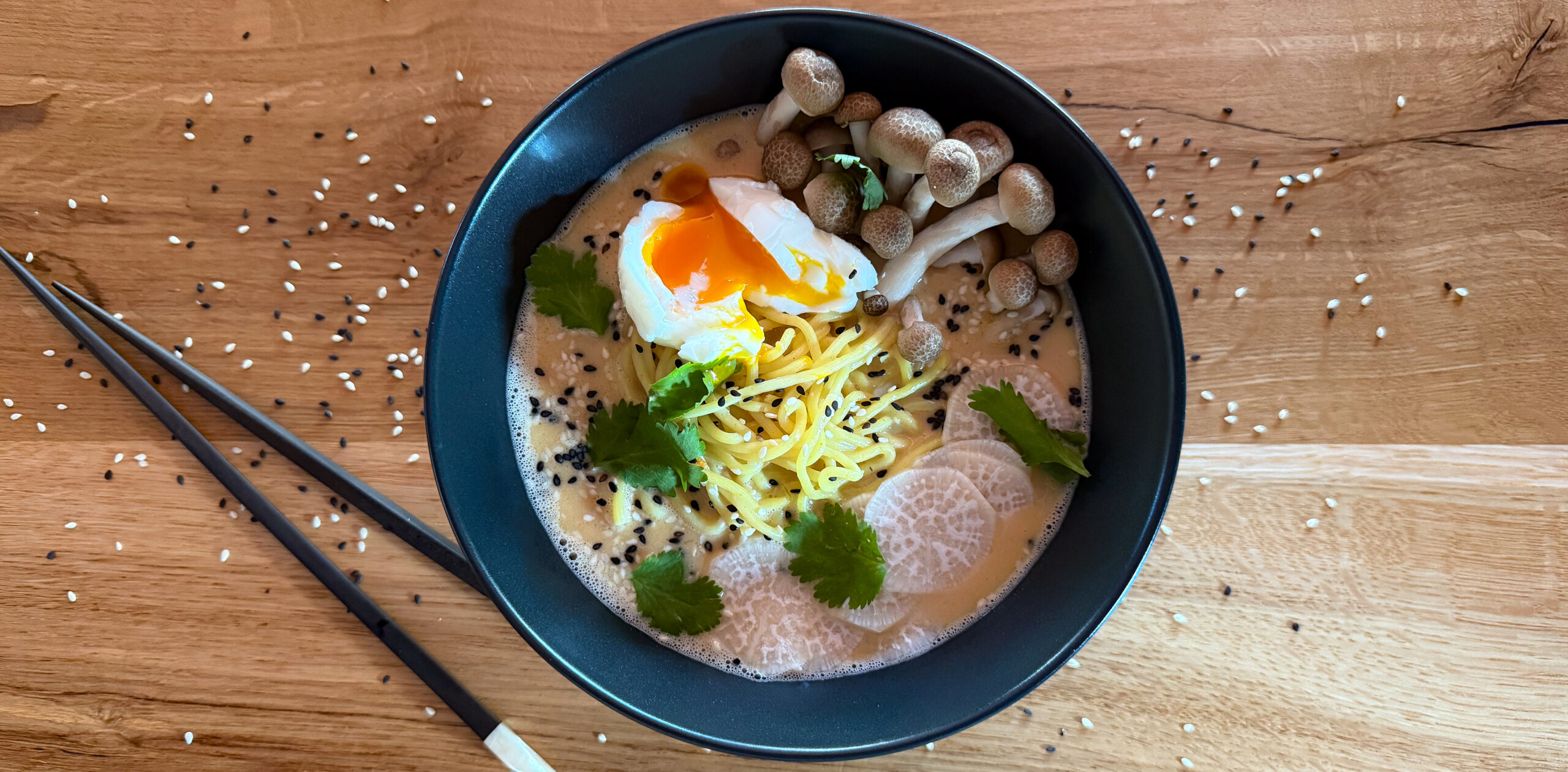 Ramen cu unt de arahide