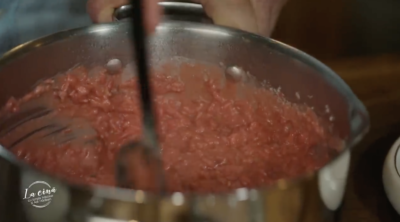 finalizare risotto cu sfeclă