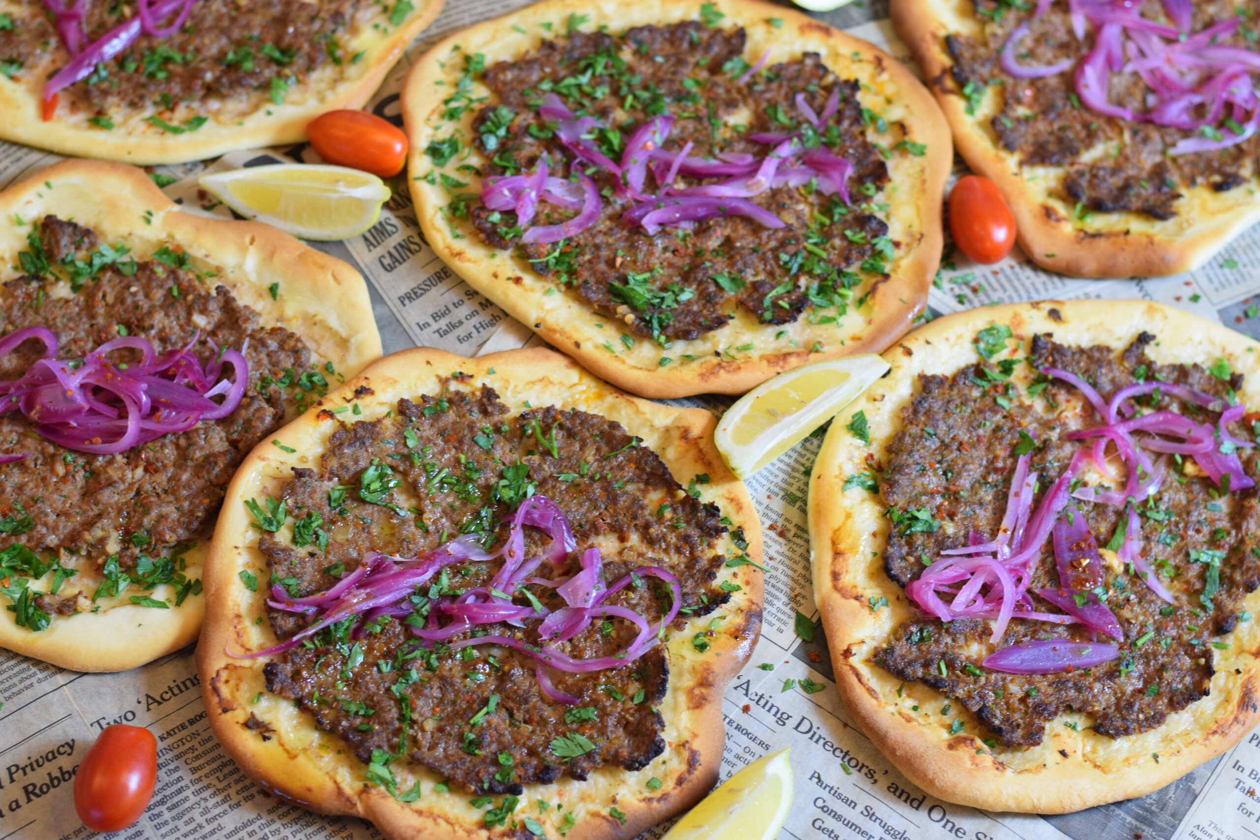 Lahmacun – gustarea perfectă la pachet
