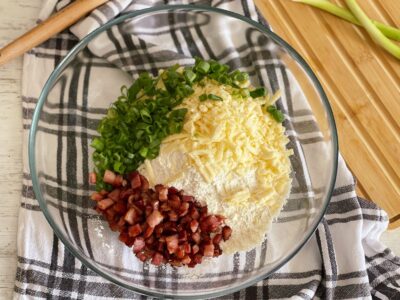 adaugare ingrediente aluat scones