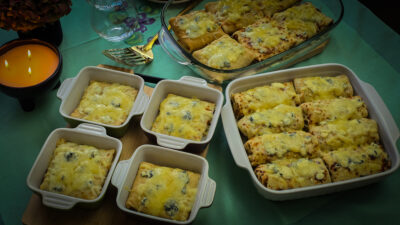 Clătite gratinate cu ciuperci și șuncă de curcan