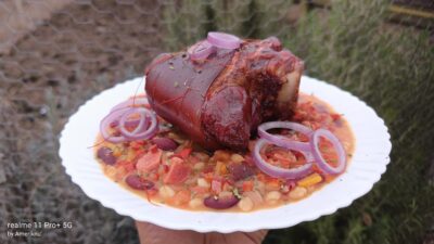 fasole cu ciolan afumat