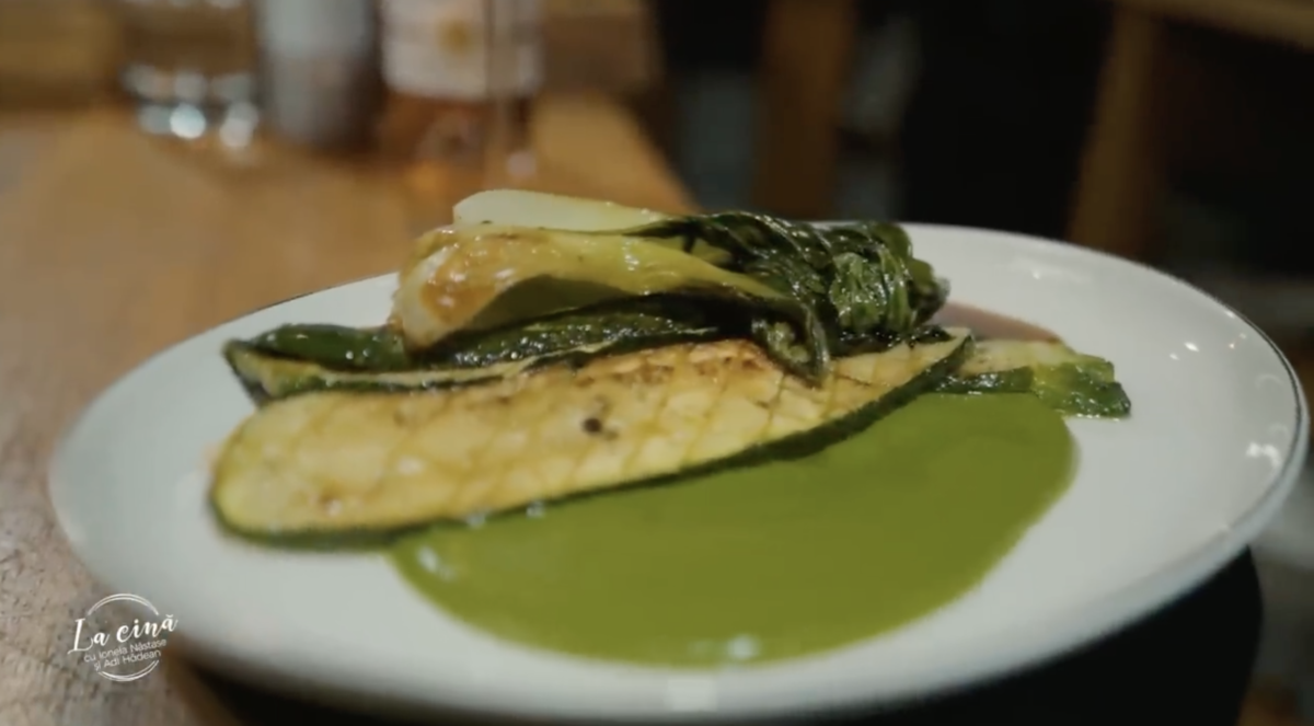 friptură de dovlecei cu sos verde