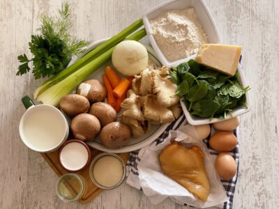 Terină cu ciuperci și clătite sărate cu spanac ingrediente