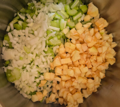 4.taiere legume pentru supă