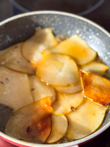 8. Pere caramelizate