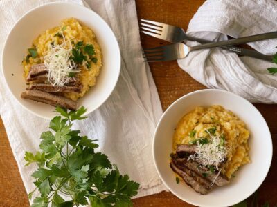 Orez cremos cu dovleac și carne de porc servire 2