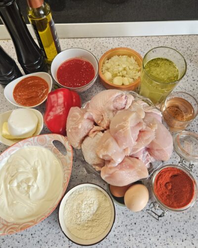 Ingrediente paprikaș de pui cu nokedli