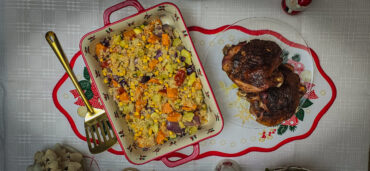 Pulpe de curcan cu quinoa și legume la cuptor