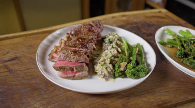 Cum scap de stresul cadourilor (și ce pun pe masă)