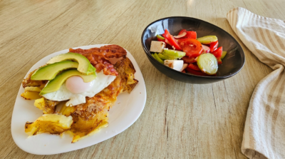 avocado toast cu cartof servire