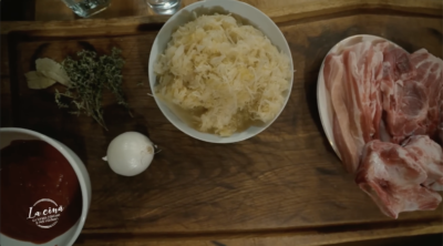 ingrediente porc cu varză
