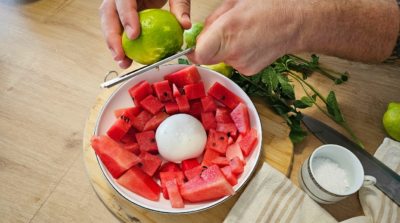 coaja si sucul de lime